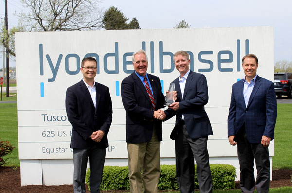Congressman Shimkus was honored by the National Association of Manufacturers (NAM) with the Manufacturing Legislative Excellence award during a special presentation held at LyondellBasell’s Tuscola plant. L-R: Dustin Olson, Director of Manufacturing LyondellBasell, Congressman John Shimkus, Shawn Cullen, Site Manager of Tuscola LyondellBasell and Joel Heilman, Federal Government Relations LyondellBasell.