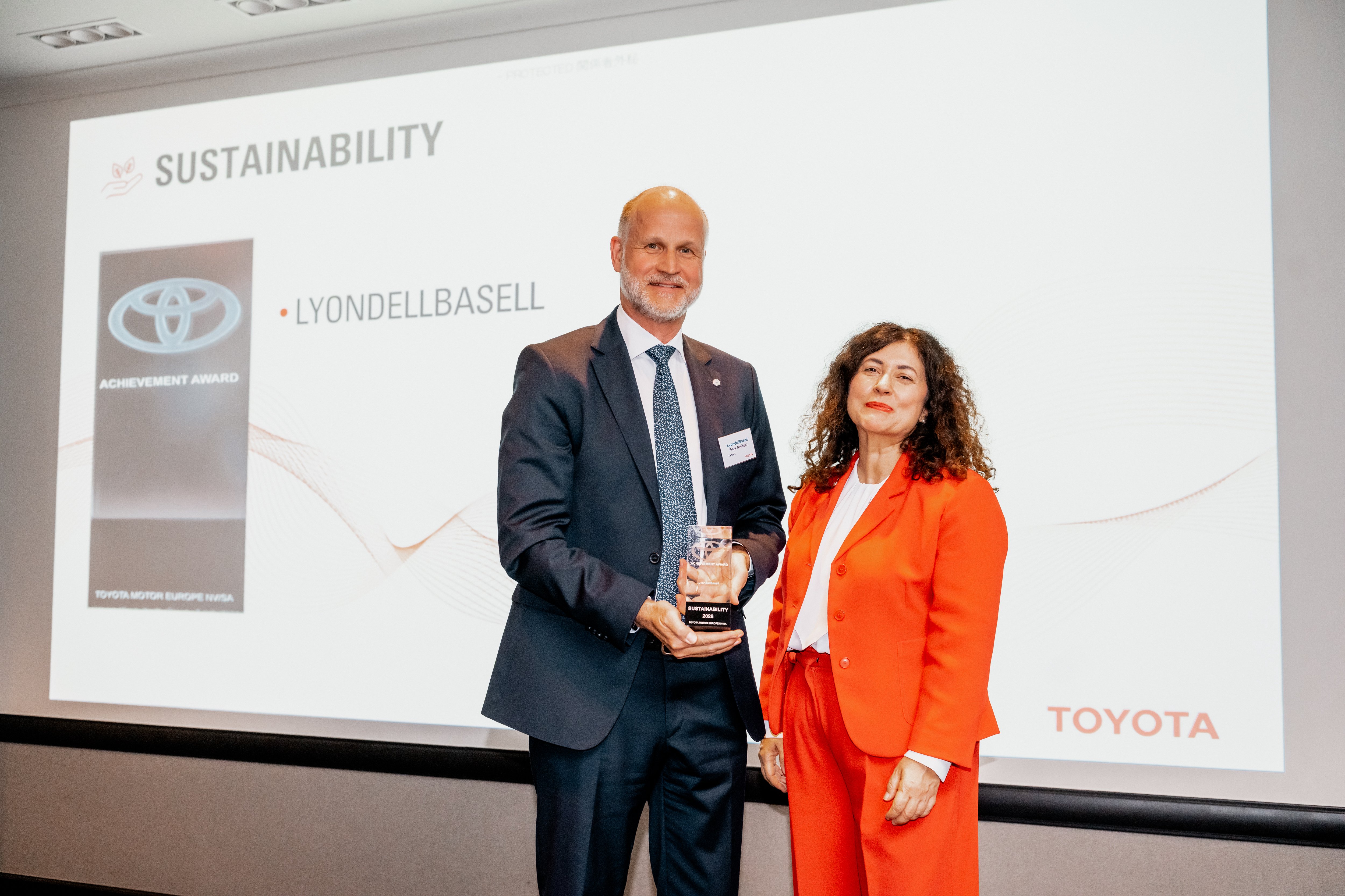 LYB earns Toyota Motor Europe award